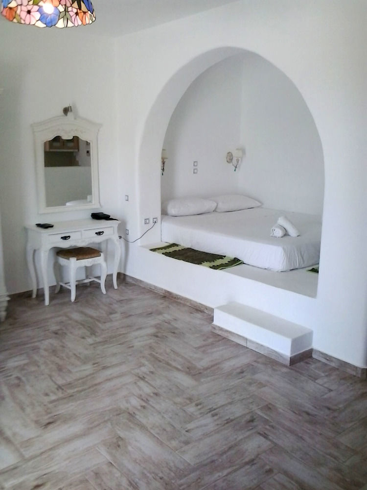Aparthotel Viva Mare Foinikounta Finikounta Esterno foto