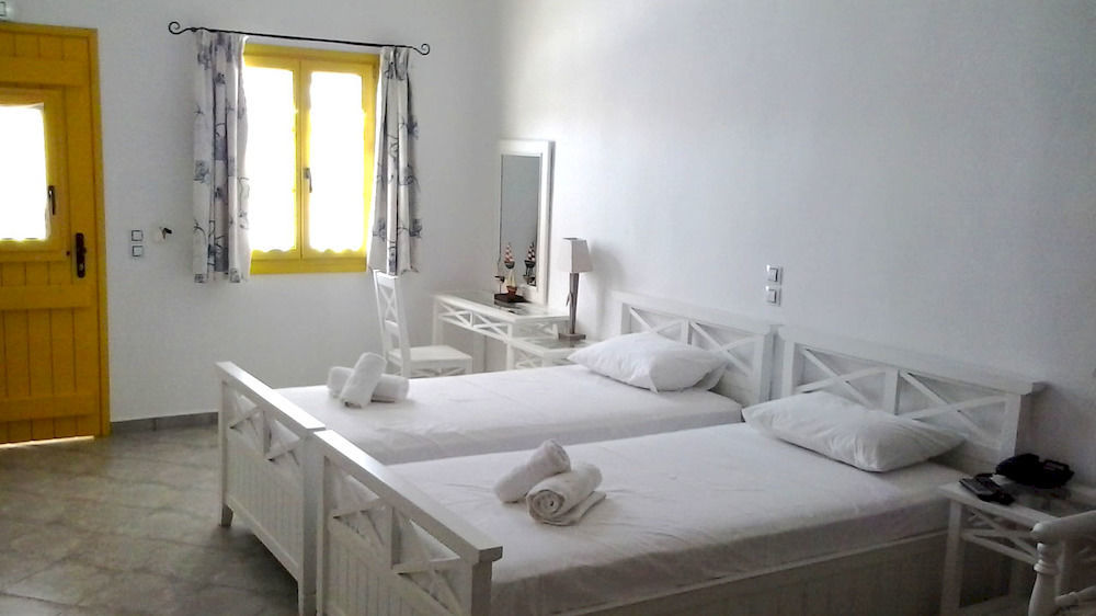 Aparthotel Viva Mare Foinikounta Finikounta Esterno foto