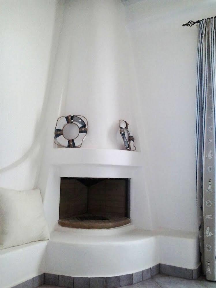 Aparthotel Viva Mare Foinikounta Finikounta Esterno foto