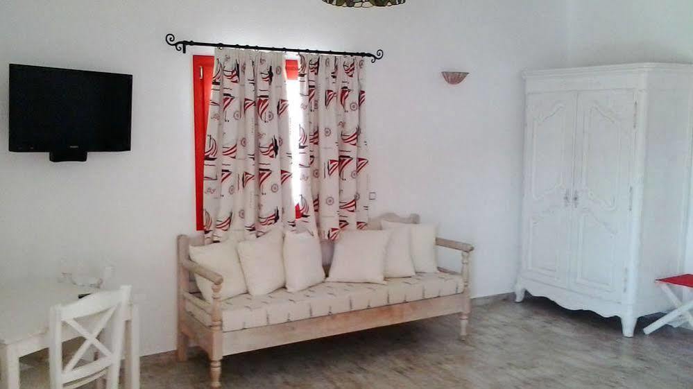 Aparthotel Viva Mare Foinikounta Finikounta Esterno foto