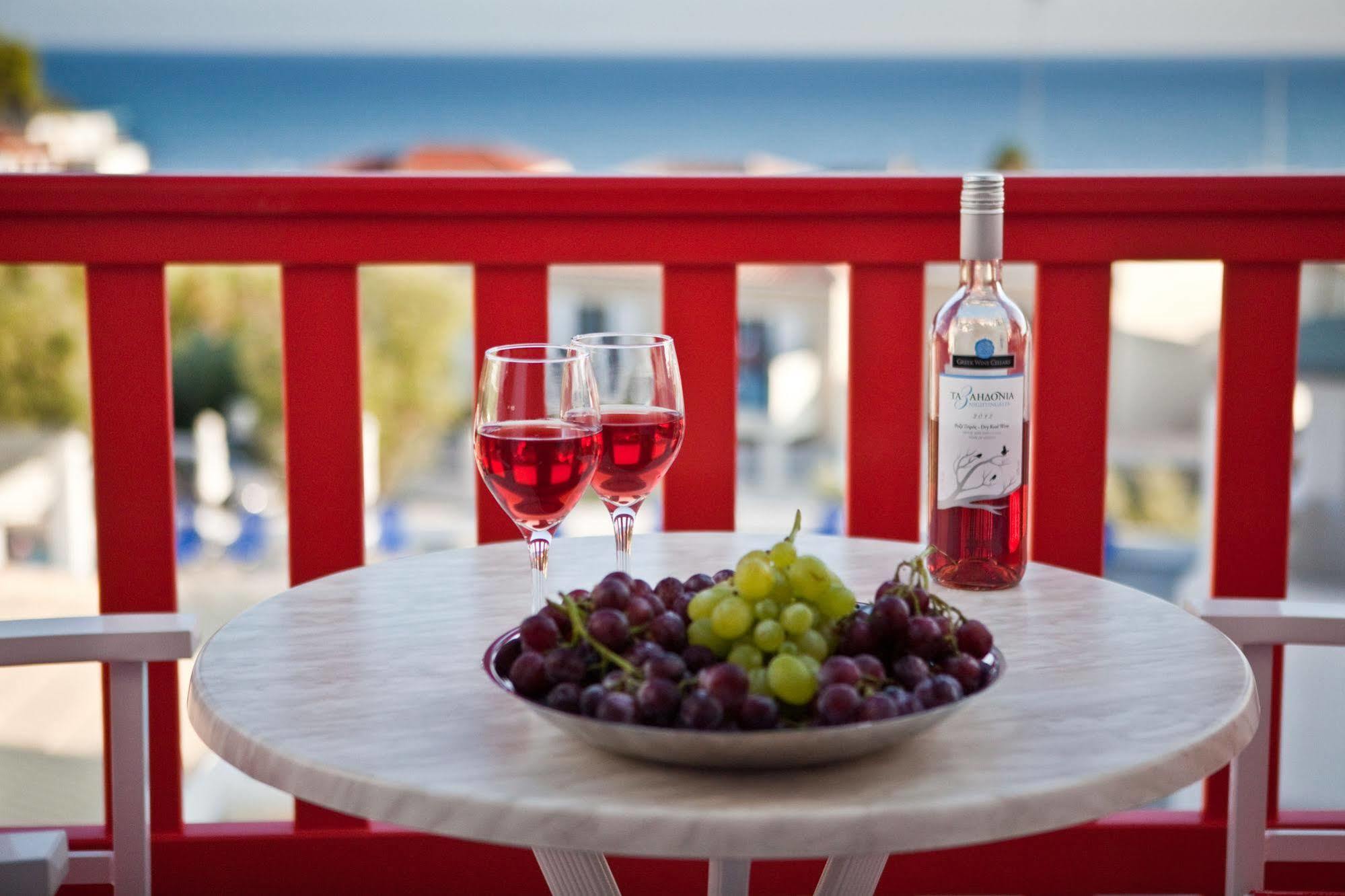 Aparthotel Viva Mare Foinikounta Finikounta Esterno foto