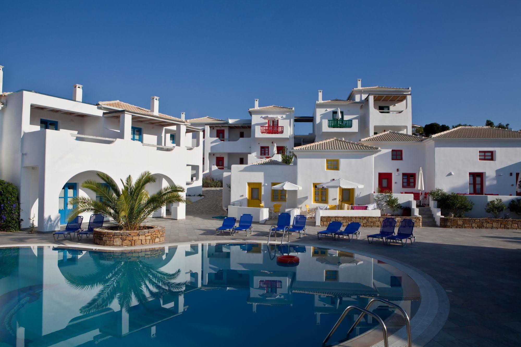 Aparthotel Viva Mare Foinikounta Finikounta Esterno foto
